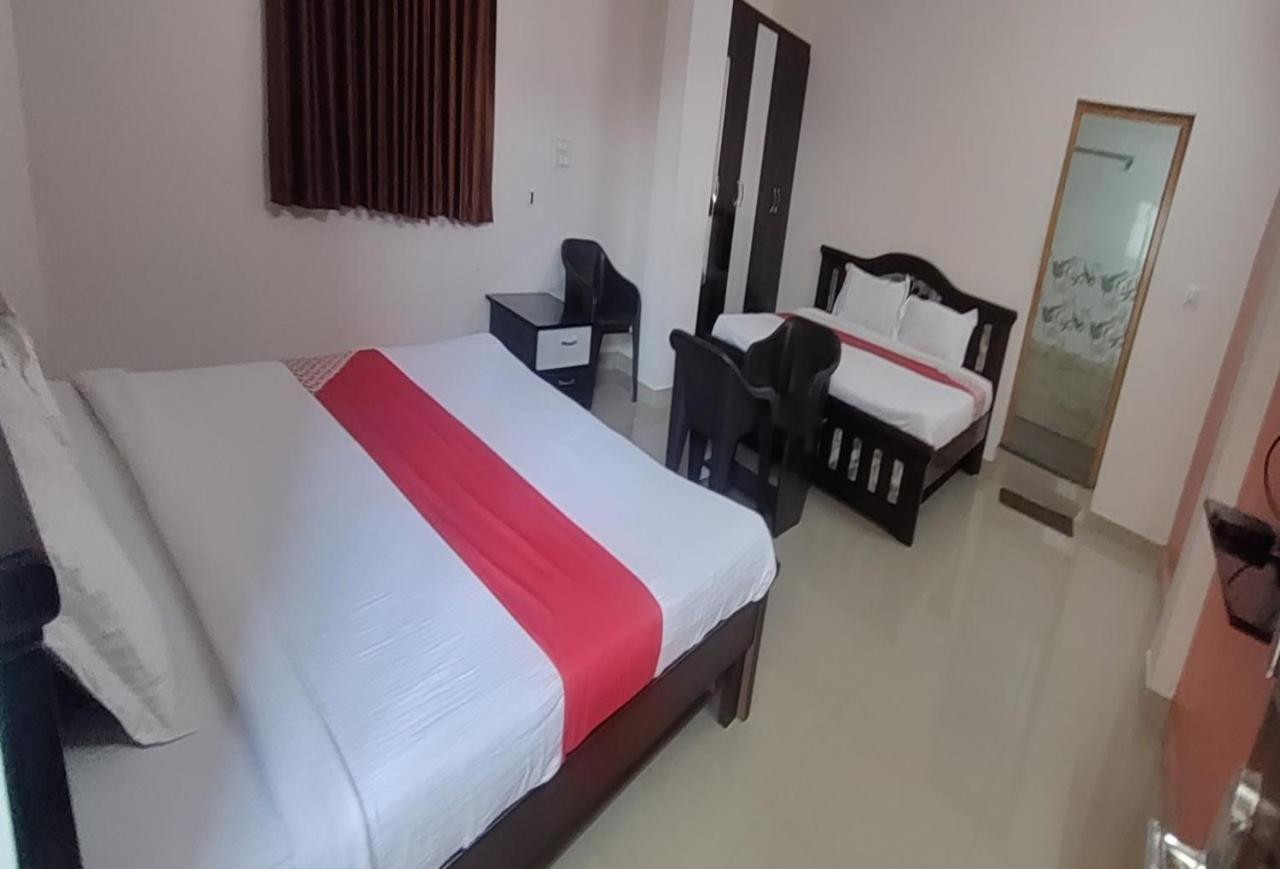 Anjaneya Comforts Shimoga Buitenkant foto